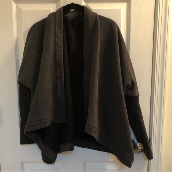 Lululemon one button multi style jacket/sweater - Picture 7 of 7